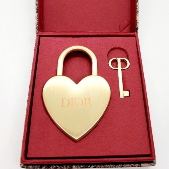 New in Box Dior Lock and Key - Picture 2 of 5